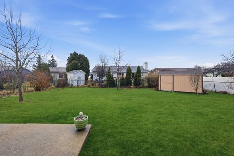 Tiny photo for 1106 Lovell Court, Elk Grove Village, IL 60007 (MLS # 12577740)