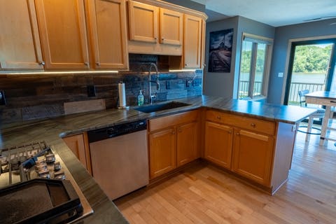 Tiny photo for 9508 SHORE Drive, Machesney Park, IL 61115 (MLS # 12703326)