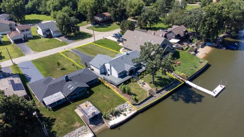 Tiny photo for 9508 SHORE Drive, Machesney Park, IL 61115 (MLS # 12703326)