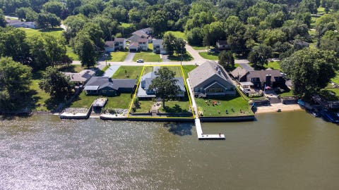 Tiny photo for 9508 SHORE Drive, Machesney Park, IL 61115 (MLS # 12703326)