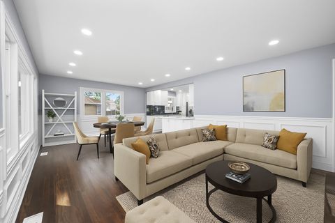 9624 W Shore Drive Oak Lawn IL 60453