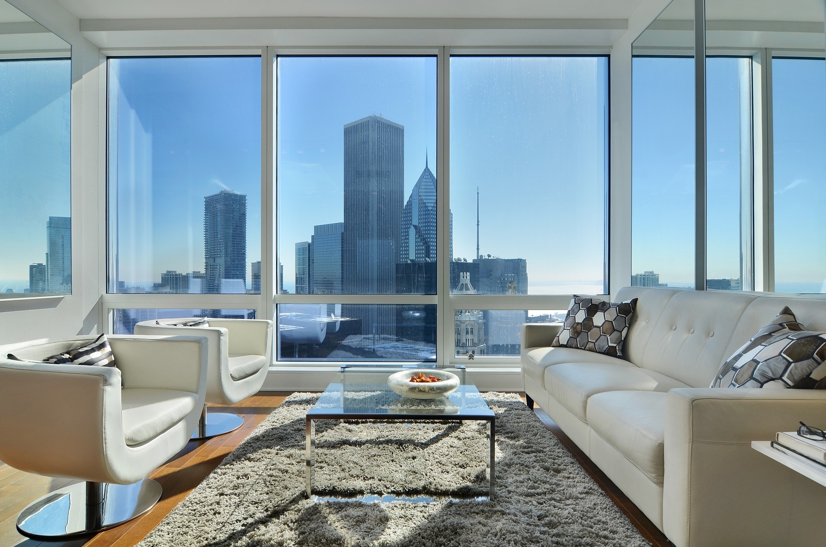 401 N Wabash Avenue 33I