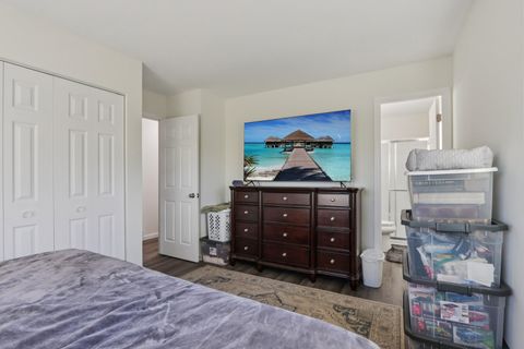 Tiny photo for 866 Clark Lane, Des Plaines, IL 60016 (MLS # 12519519)