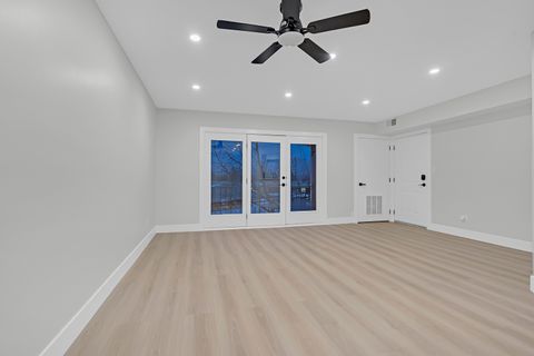 Tiny photo for 10347 Dearlove Road #302, Glenview, IL 60025 (MLS # 12604791)