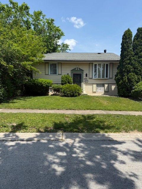 Photo of 4720 Laurel Drive, Richton Park, IL 60471 (MLS # 12379431)