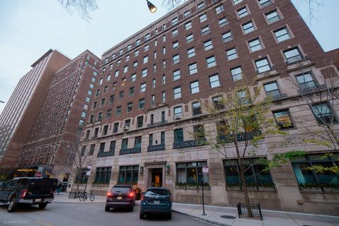 1255 N State Parkway 4E Chicago IL 60610