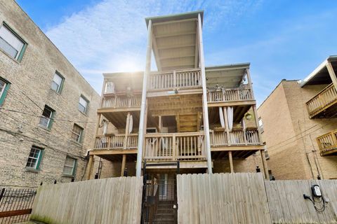 Tiny photo for 7311 N HONORE Street #2, Chicago, IL 60626 (MLS # 12638966)
