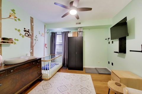 Tiny photo for 7311 N HONORE Street #2, Chicago, IL 60626 (MLS # 12638966)