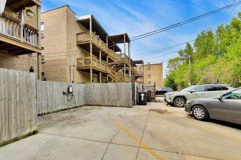 Tiny photo for 7311 N HONORE Street #2, Chicago, IL 60626 (MLS # 12638966)