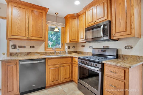 Tiny photo for 14637 S East Abbott Road, Homer Glen, IL 60491 (MLS # 12700220)
