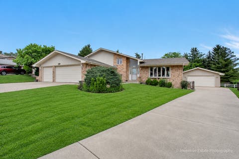 Photo of 14637 S East Abbott Road, Homer Glen, IL 60491 (MLS # 12700220)