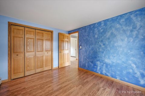 Tiny photo for 262 Woodville Lane, Schaumburg, IL 60193 (MLS # 12635412)