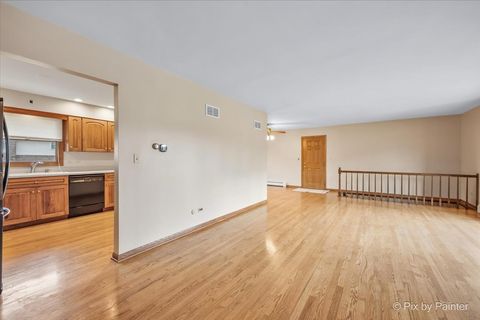 Tiny photo for 262 Woodville Lane, Schaumburg, IL 60193 (MLS # 12635412)