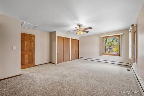 Tiny photo for 262 Woodville Lane, Schaumburg, IL 60193 (MLS # 12635412)