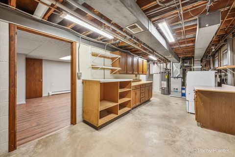 Tiny photo for 262 Woodville Lane, Schaumburg, IL 60193 (MLS # 12635412)
