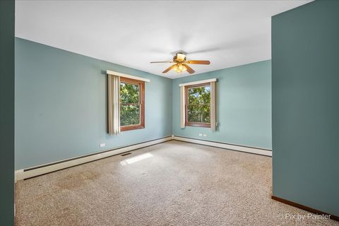 Tiny photo for 262 Woodville Lane, Schaumburg, IL 60193 (MLS # 12635412)