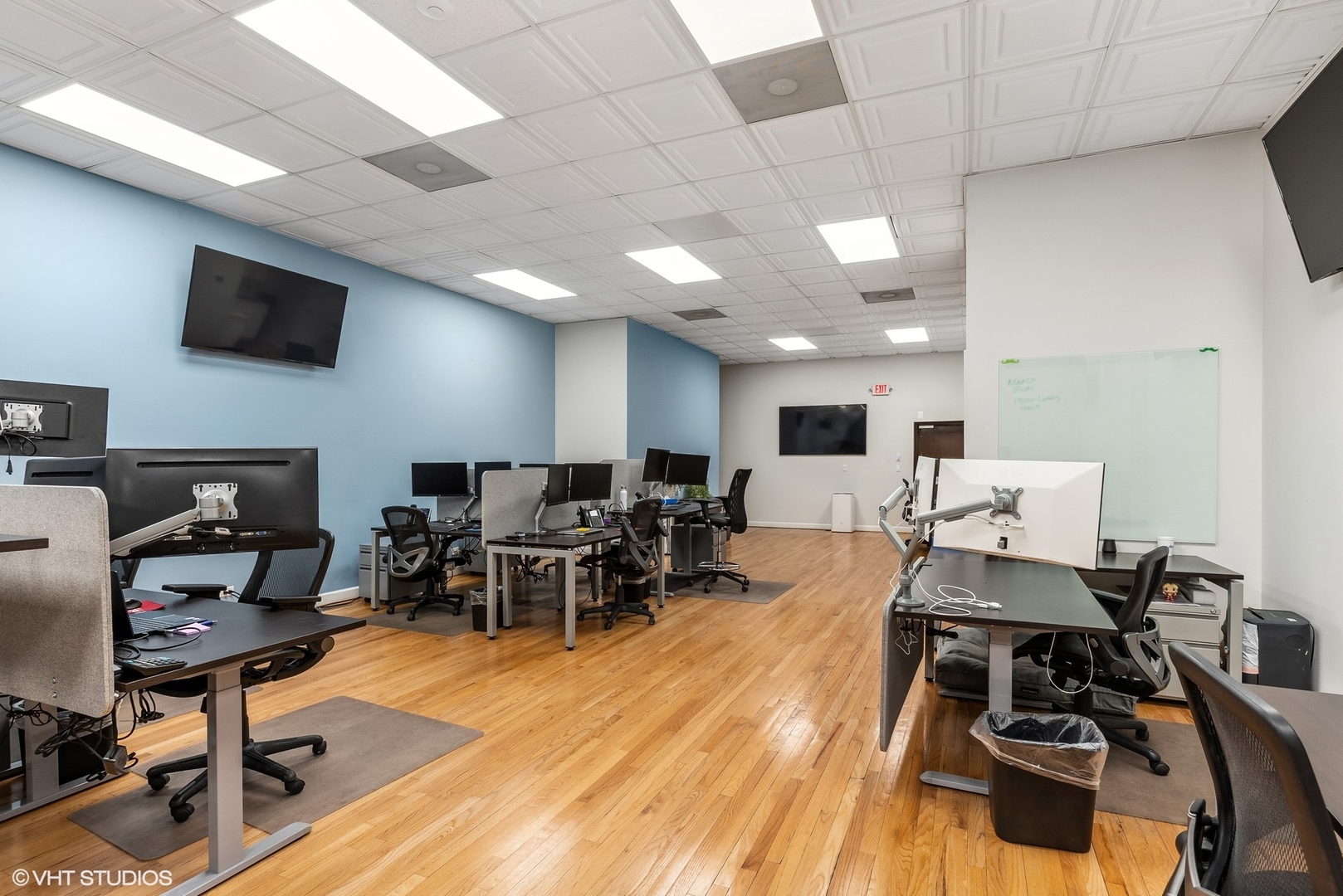 705 N Milwaukee Avenue