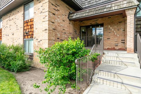 Tiny photo for 11 OAK CREEK Drive #1120, Buffalo Grove, IL 60089 (MLS # 12683647)