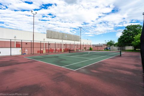 Tiny photo for 11 OAK CREEK Drive #1120, Buffalo Grove, IL 60089 (MLS # 12683647)