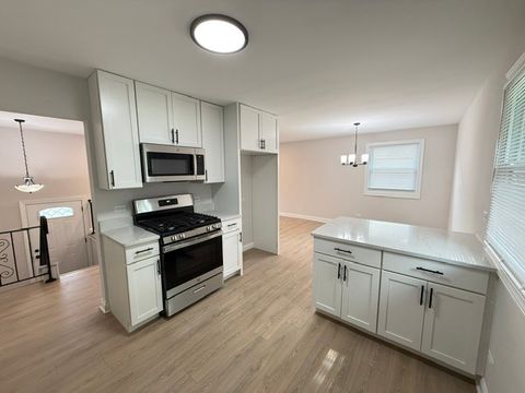 Tiny photo for 17002 Central Park Avenue, Hazel Crest, IL 60429 (MLS # 12653581)