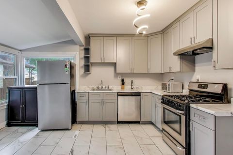 Tiny photo for 1007 Ferdinand Avenue, Forest Park, IL 60130 (MLS # 12397802)