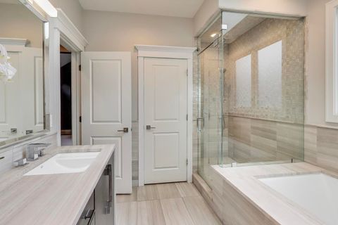 Tiny photo for 1820 W Farragut Avenue, Chicago, IL 60640 (MLS # 12565961)