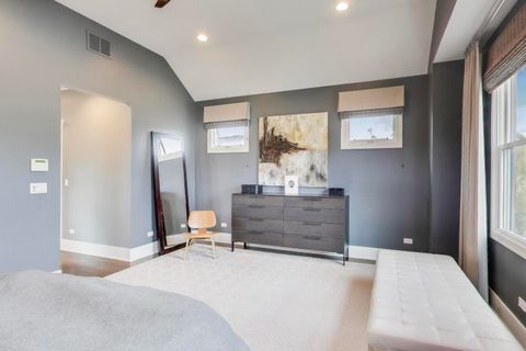 Tiny photo for 1820 W Farragut Avenue, Chicago, IL 60640 (MLS # 12565961)