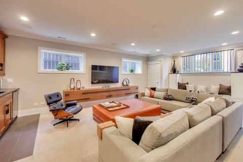 Tiny photo for 1820 W Farragut Avenue, Chicago, IL 60640 (MLS # 12565961)