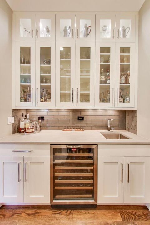 Tiny photo for 1820 W Farragut Avenue, Chicago, IL 60640 (MLS # 12565961)