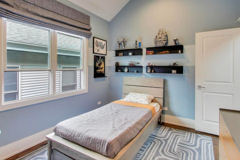 Tiny photo for 1820 W Farragut Avenue, Chicago, IL 60640 (MLS # 12565961)