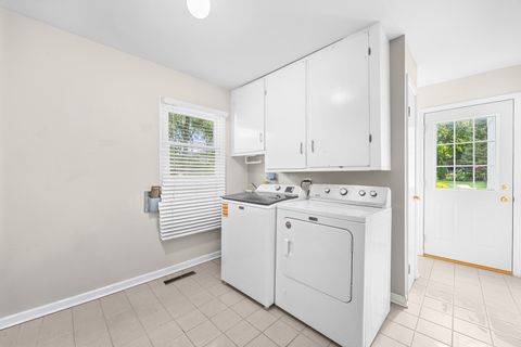 Tiny photo for 721 Concord Lane, Barrington, IL 60010 (MLS # 12441922)