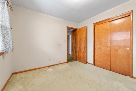 Tiny photo for 19 Schrum Road, Calumet City, IL 60409 (MLS # 12550329)