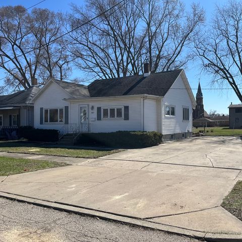 Tiny photo for 709 E Livingston Street, Streator, IL 61364 (MLS # 12591066)