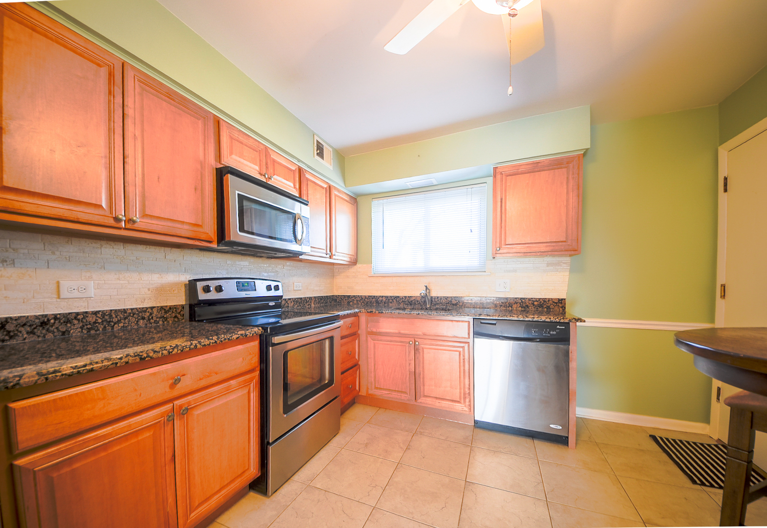 876 S Plum Grove Road 208