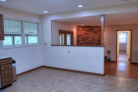Tiny photo for 261 High Forest Drive, Carbondale, IL 62903 (MLS # 12603217)