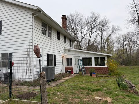 Tiny photo for 261 High Forest Drive, Carbondale, IL 62903 (MLS # 12603217)