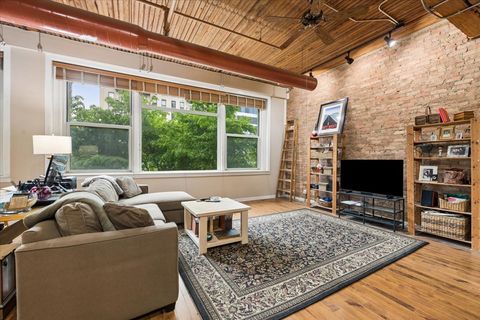 Tiny photo for 900 S Wabash Avenue #206, Chicago, IL 60605 (MLS # 12632852)