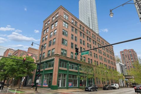 Photo of 900 S Wabash Avenue #206, Chicago, IL 60605 (MLS # 12632852)