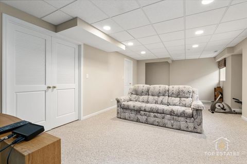 Tiny photo for 1631 PAULINE Circle, Mundelein, IL 60060 (MLS # 12526272)