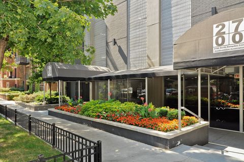 2700 N HAMPDEN Court 12C Chicago IL 60614