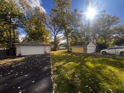 Tiny photo for 18451 Klimm Avenue, Homewood, IL 60430 (MLS # 12510935)