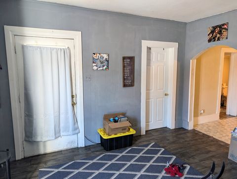 Tiny photo for 606 S WASHINGTON Street, Carbondale, IL 62901 (MLS # 12567604)