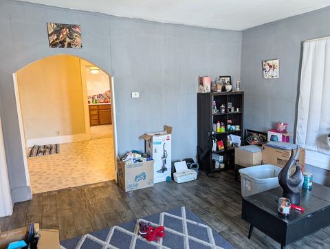 Tiny photo for 606 S WASHINGTON Street, Carbondale, IL 62901 (MLS # 12567604)