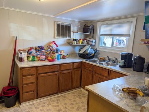 Tiny photo for 606 S WASHINGTON Street, Carbondale, IL 62901 (MLS # 12567604)