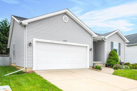 Tiny photo for 2436 Grey Fox Trail, Bloomington, IL 61705 (MLS # 12688016)