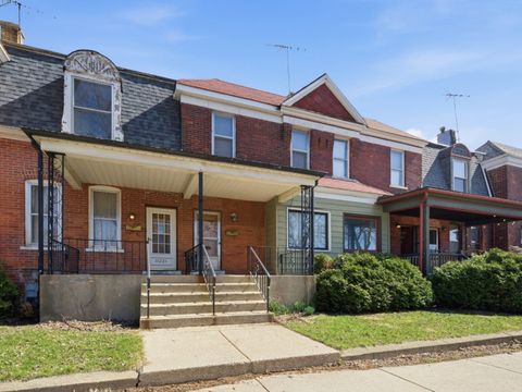 11223 S Forrestville Avenue Chicago IL 60628