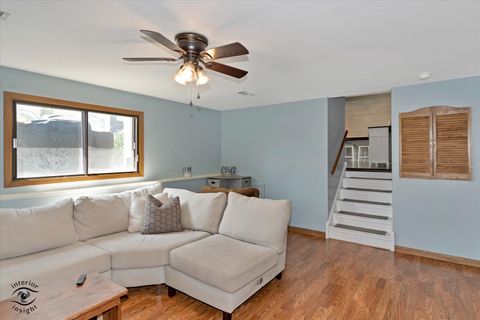 Tiny photo for 2413 Kerry Winde Drive, New Lenox, IL 60451 (MLS # 12623346)