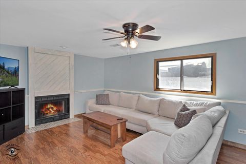 Tiny photo for 2413 Kerry Winde Drive, New Lenox, IL 60451 (MLS # 12623346)