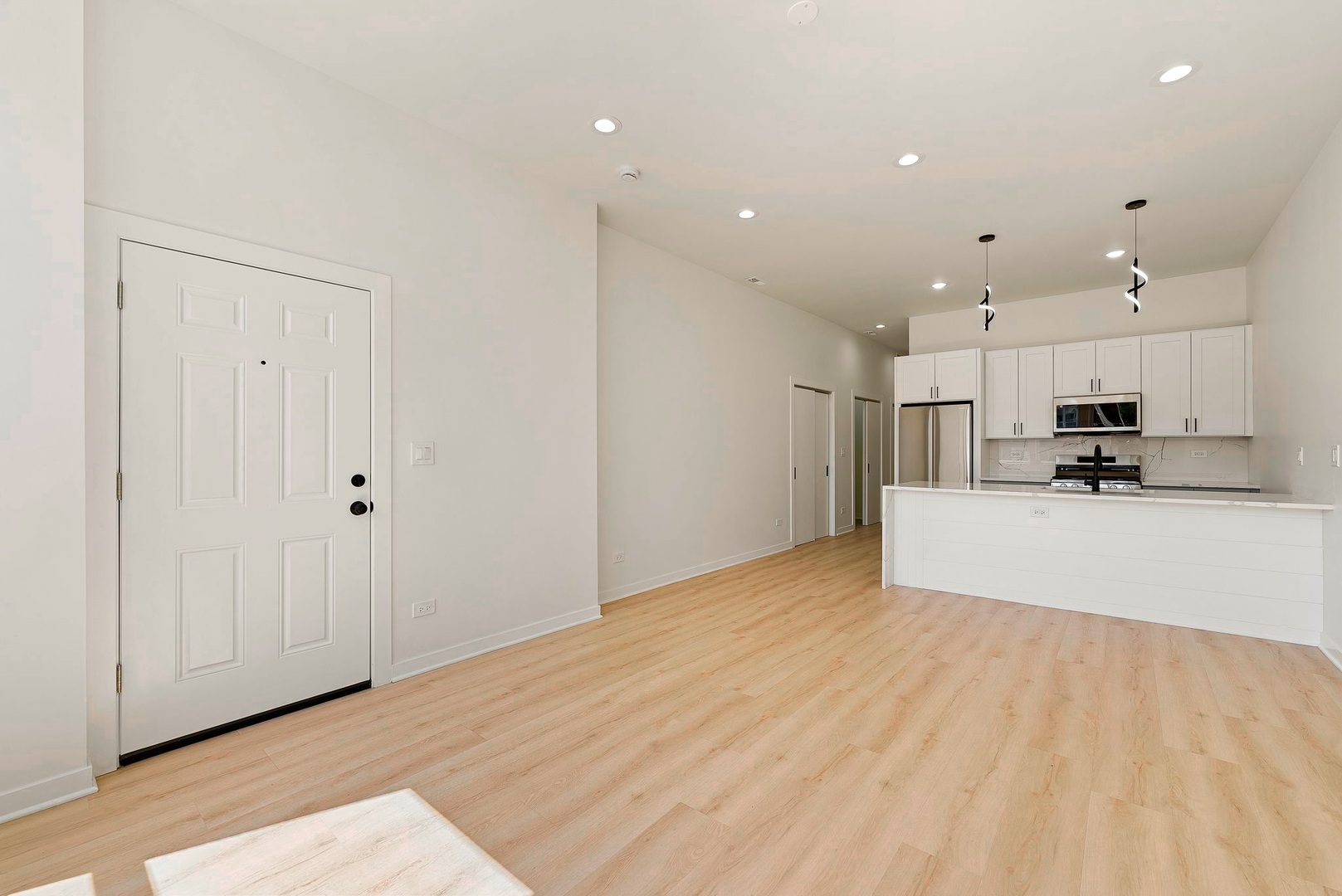 535 N Lawndale Avenue