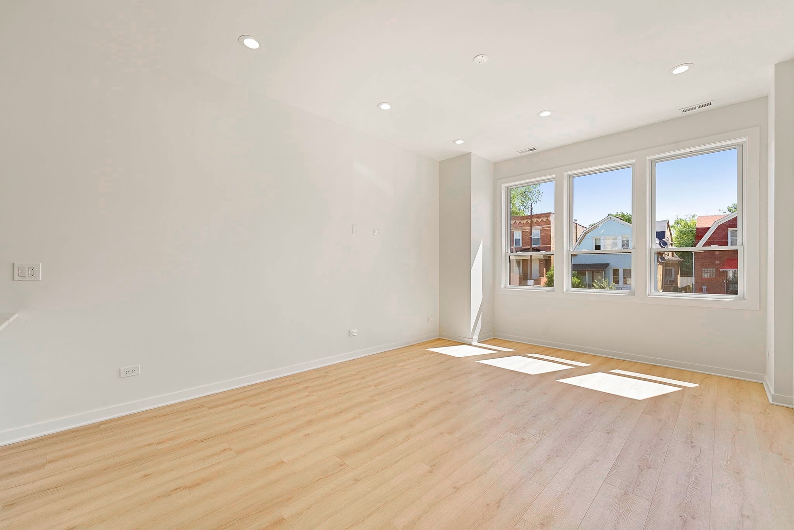 535 N Lawndale Avenue